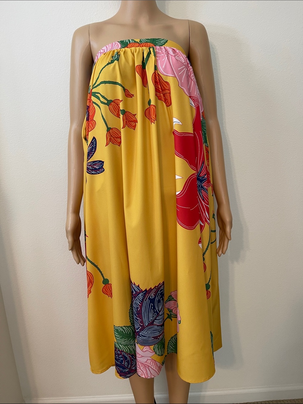 NWOT Vibrant Floral Maxi Skirt with Pockets - Picture 10 of 16